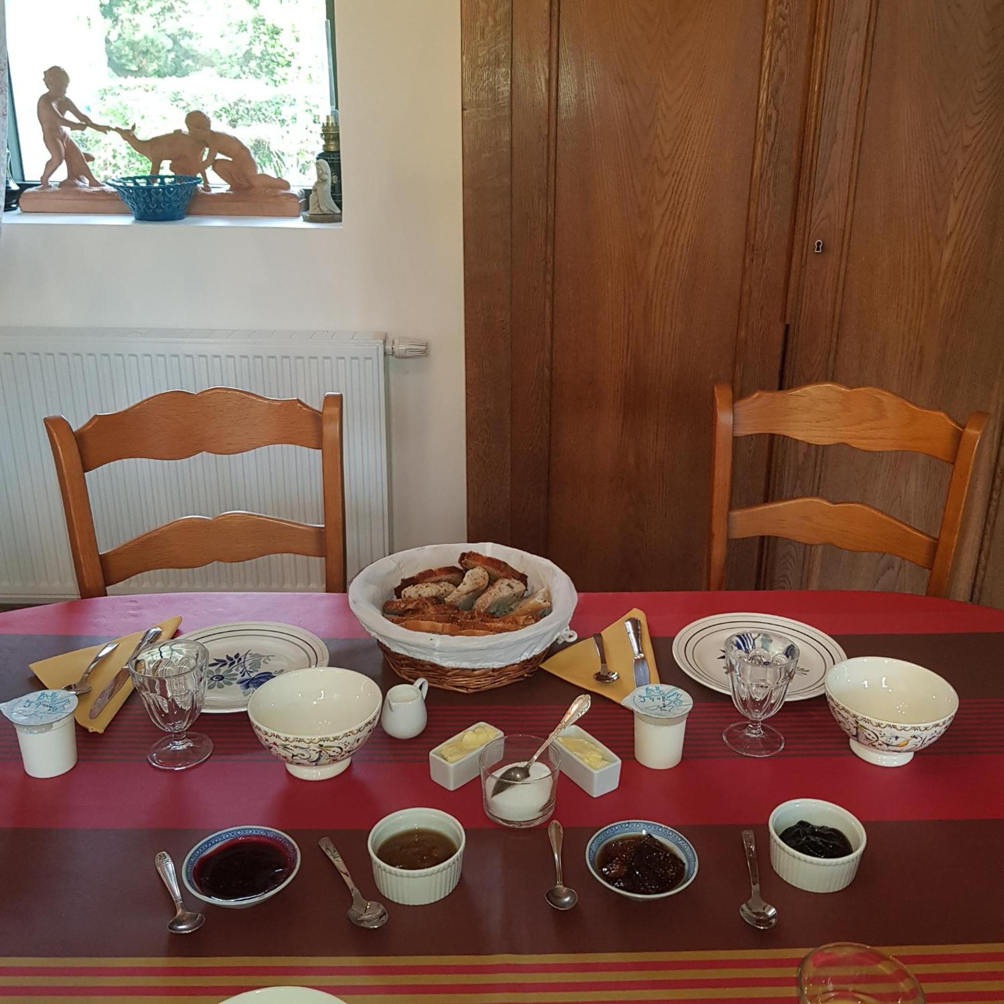 Bed and Breakfast Le Jardin Кудвилль Экстерьер фото